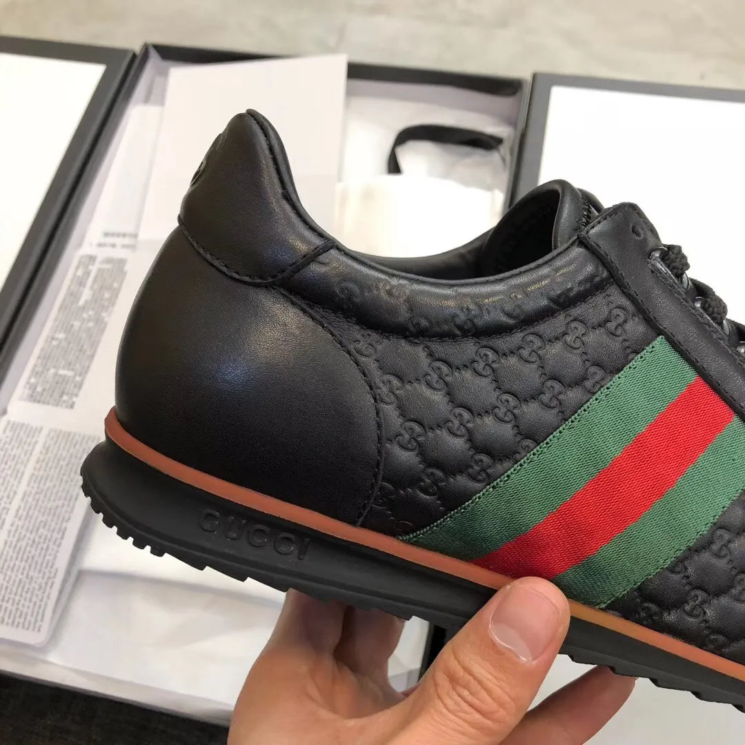 Men's men's shoes 💰440 [New style] 🎍🎍Gucci - the same model as the classic Gucci popular casual shoes counter, size: 38-45 imported cowhide upper ➕ imported cotton sheepskin, high-density latex pad for the feet, rubber outsole, best-selling hot 🔥